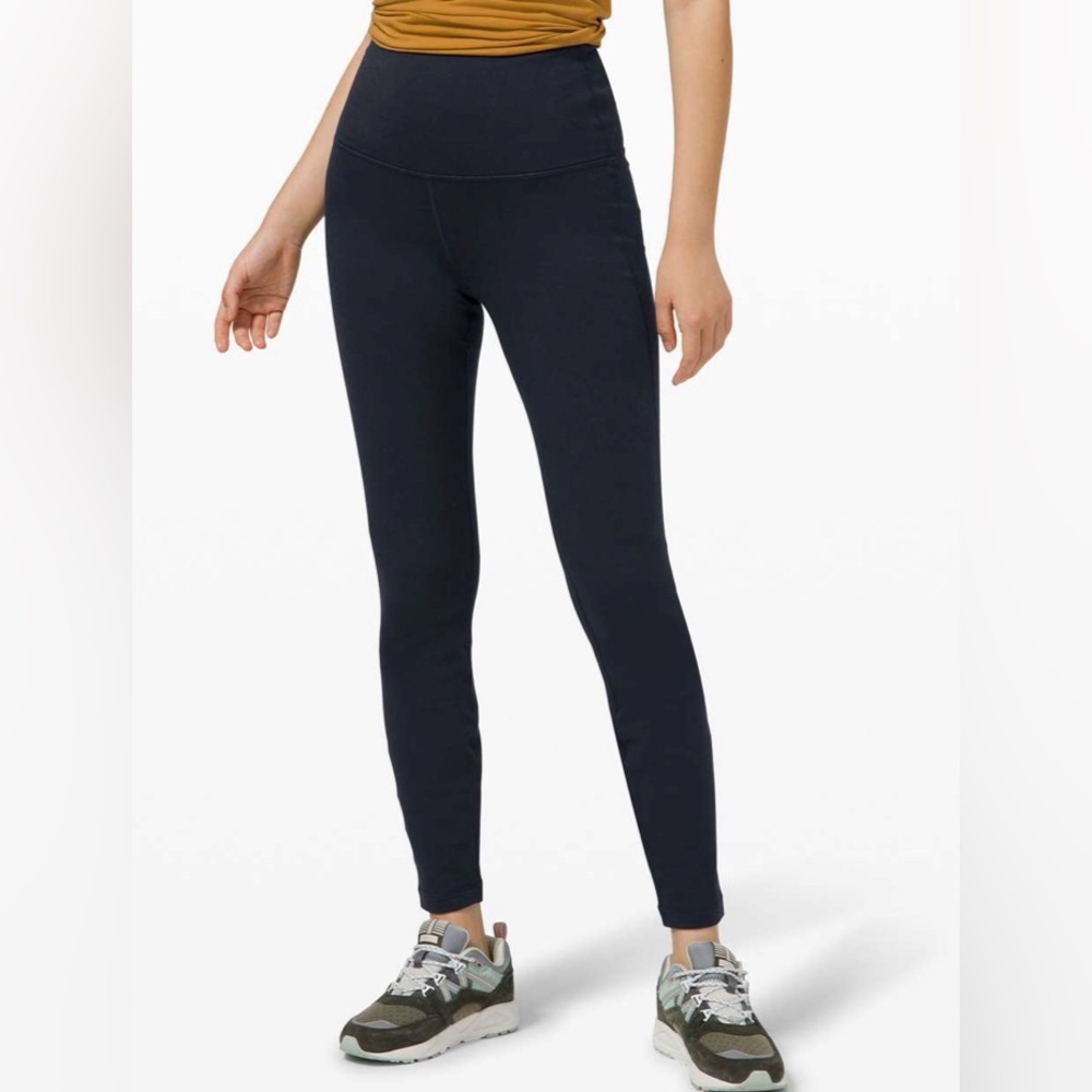 #556 Lululemon Wunder Lounge Super-High-Rise Tight 28"- True Navy Sz 14